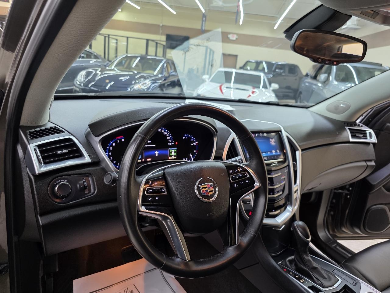 Cadillac SRX Standard FWD 2014