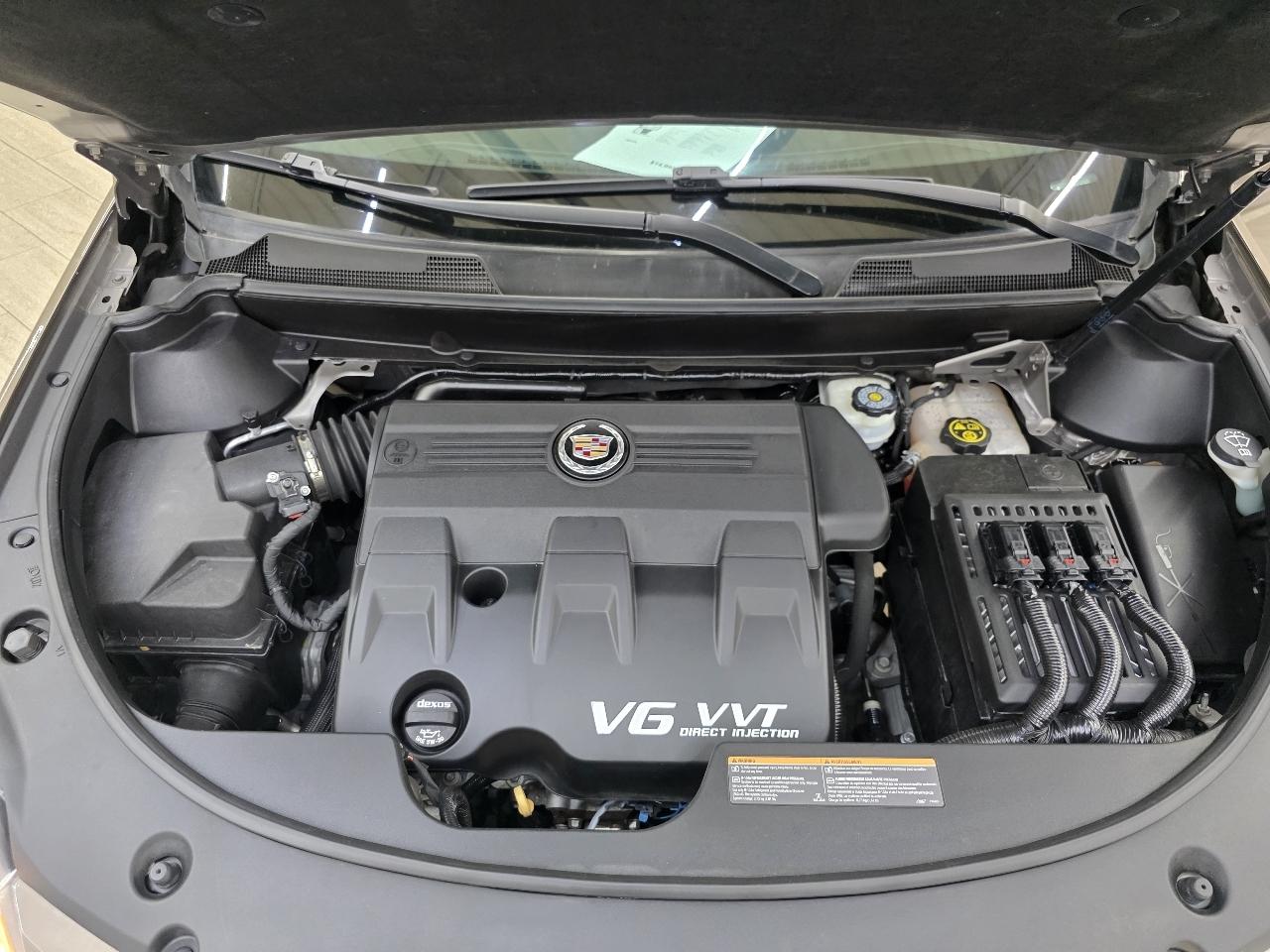 Cadillac SRX Standard FWD 2014