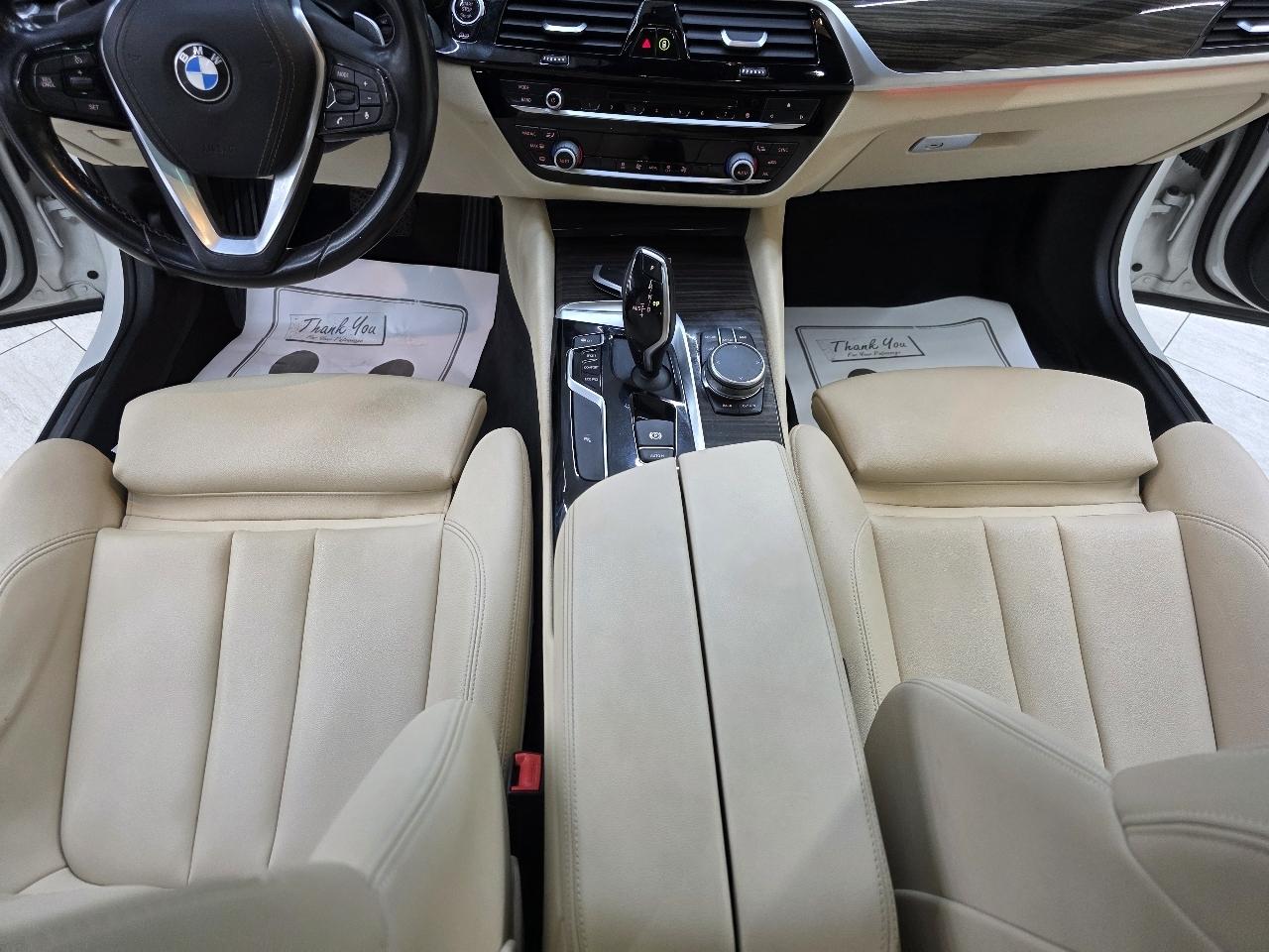 BMW 5-Series 530i 2019