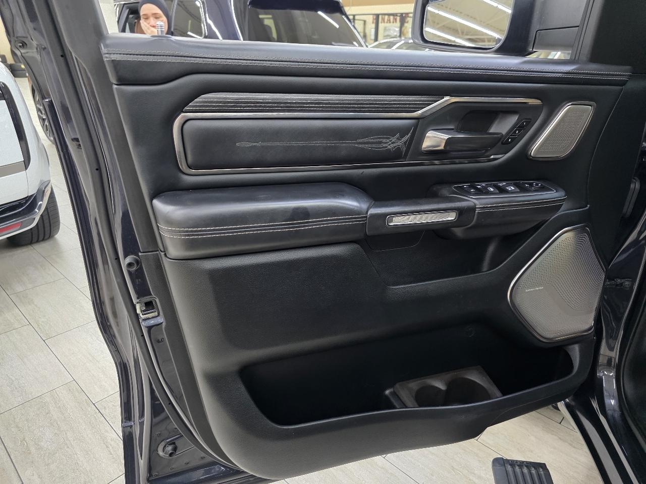 RAM 1500 Limited Crew Cab SWB 4WD 2020