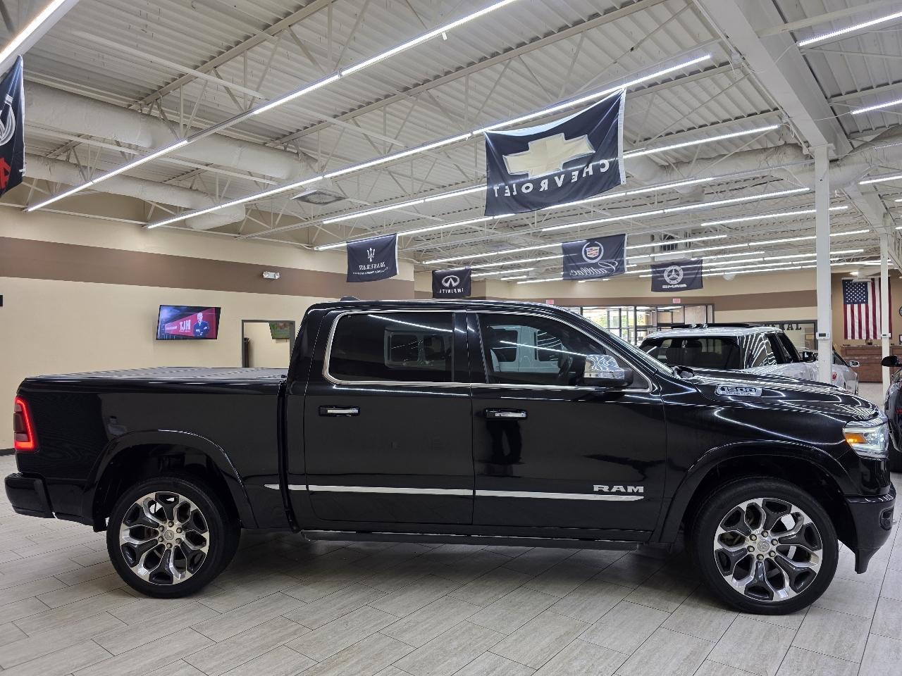 RAM 1500 Limited Crew Cab SWB 4WD 2020