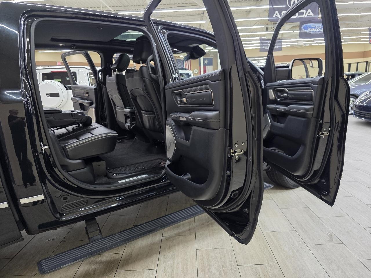 RAM 1500 Limited Crew Cab SWB 4WD 2020