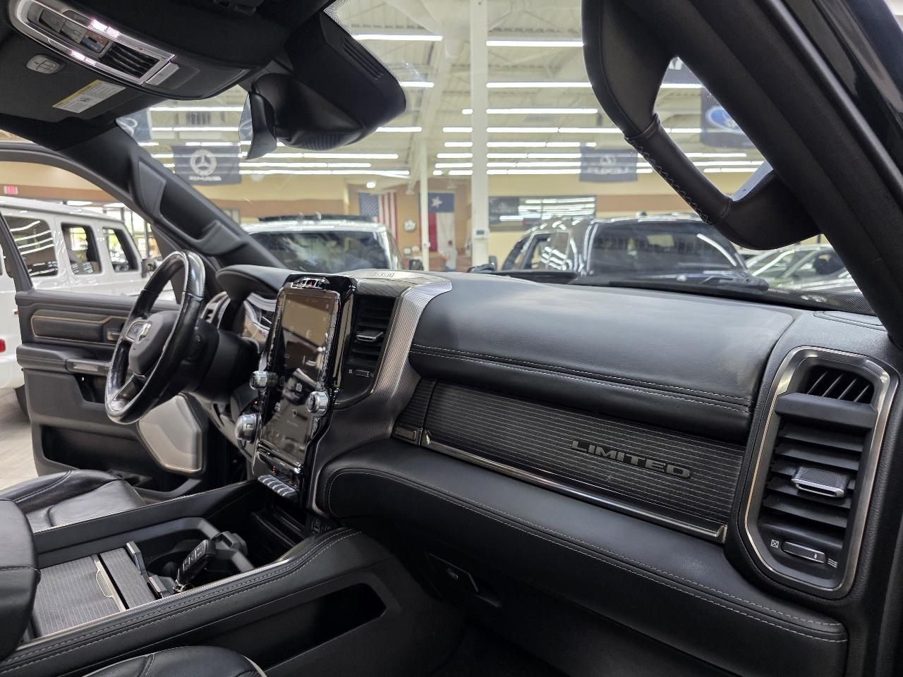 RAM 1500 Limited Crew Cab SWB 4WD 2020