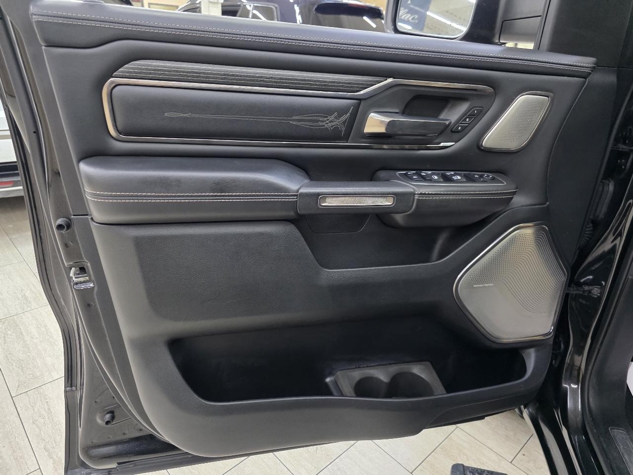 RAM 1500 Limited Crew Cab SWB 4WD 2020