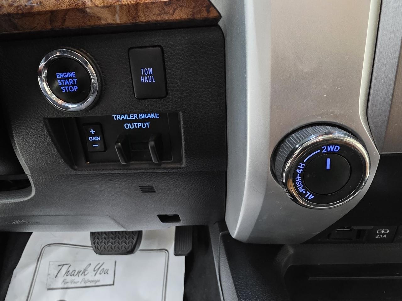 Toyota Tundra Platinum CrewMax 5.7L 4WD 2021