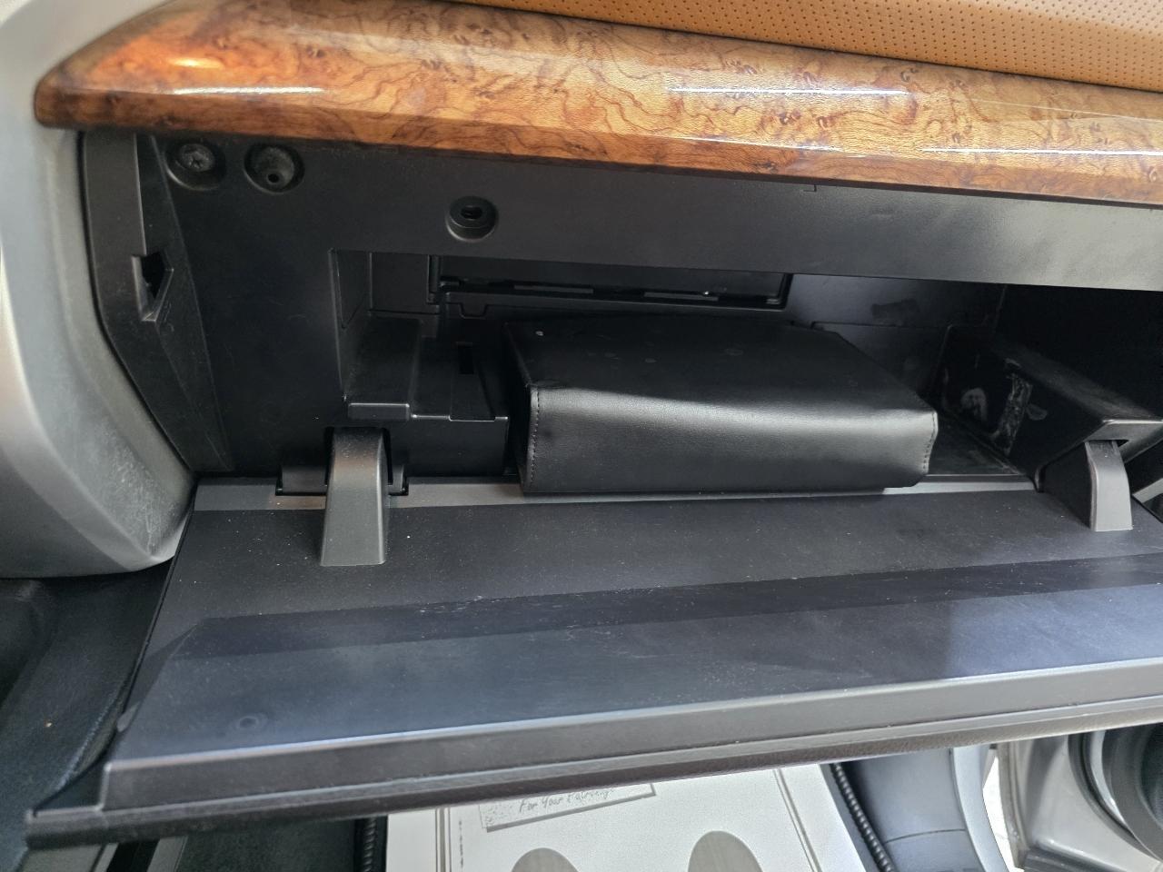 Toyota Tundra Platinum CrewMax 5.7L 4WD 2021