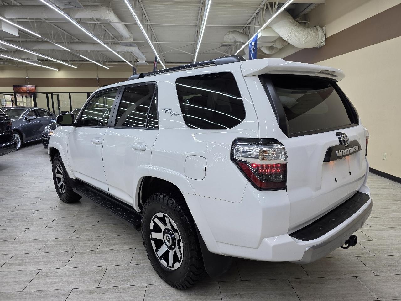 Toyota 4Runner TRD Off-road 4WD 2023