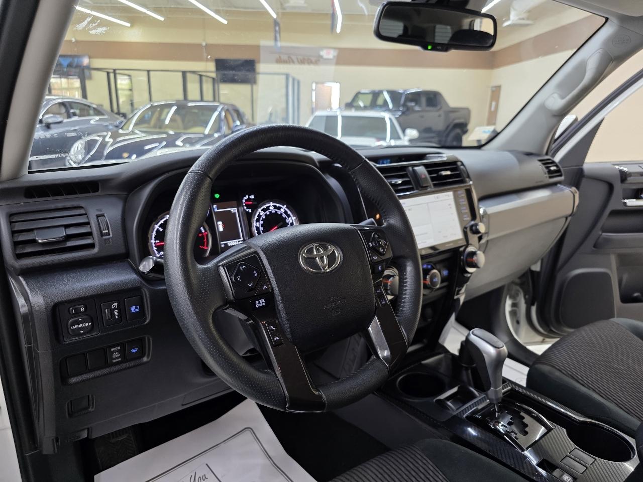 Toyota 4Runner TRD Off-road 4WD 2023