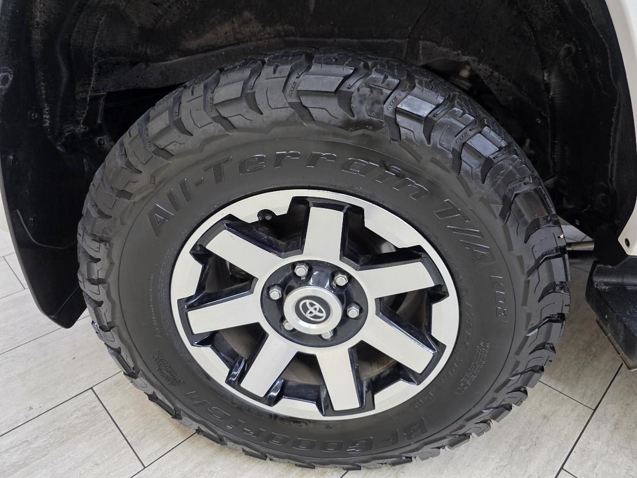 Toyota 4Runner TRD Off-road 4WD 2023