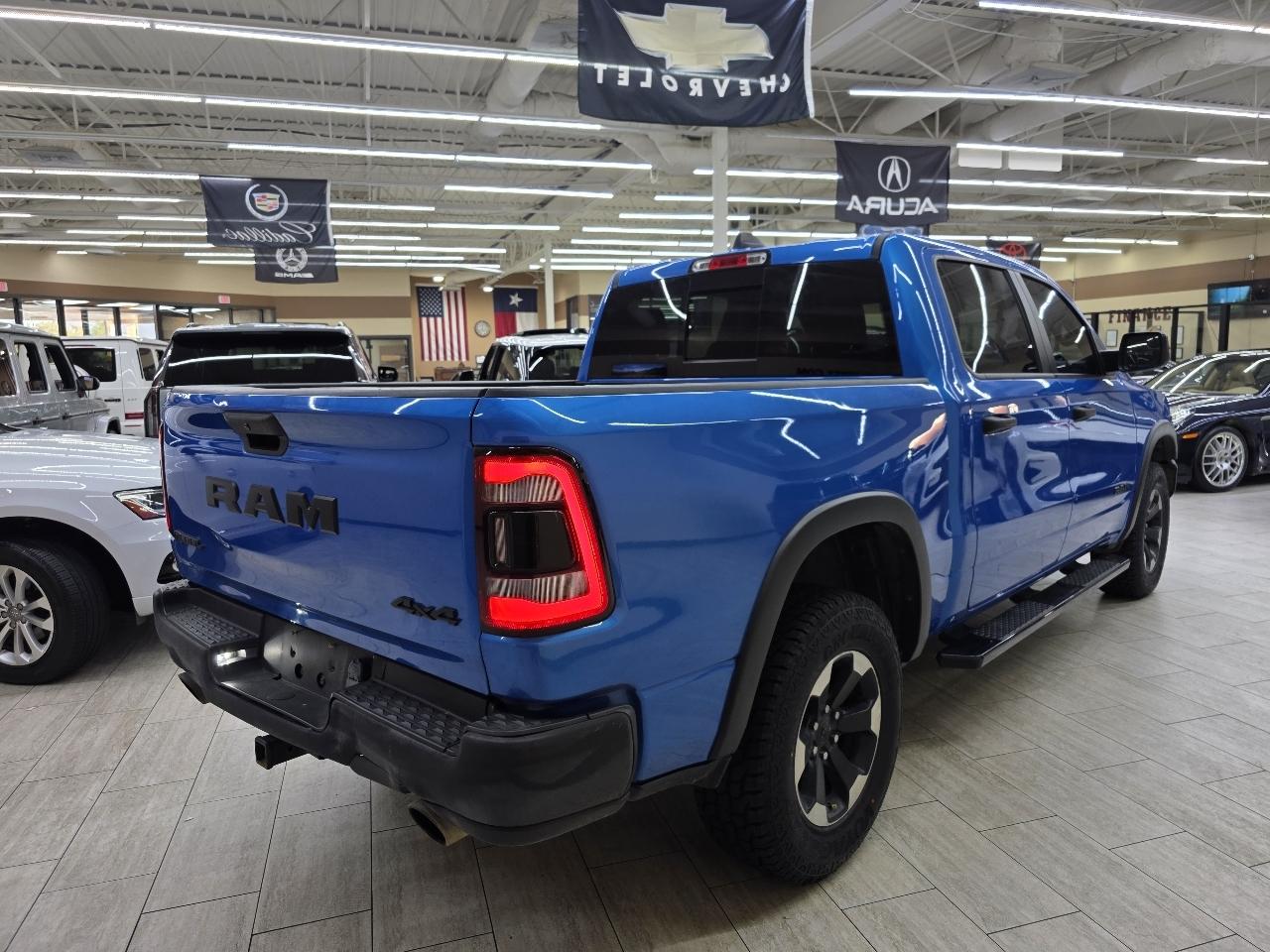 RAM 1500 Rebel Crew Cab SB 4WD 2022