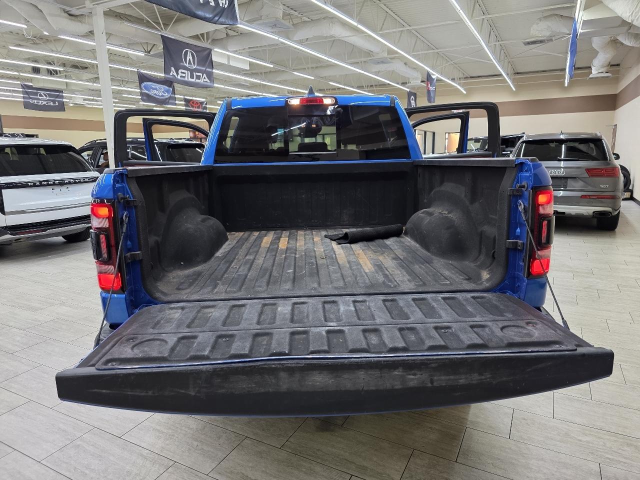 RAM 1500 Rebel Crew Cab SB 4WD 2022