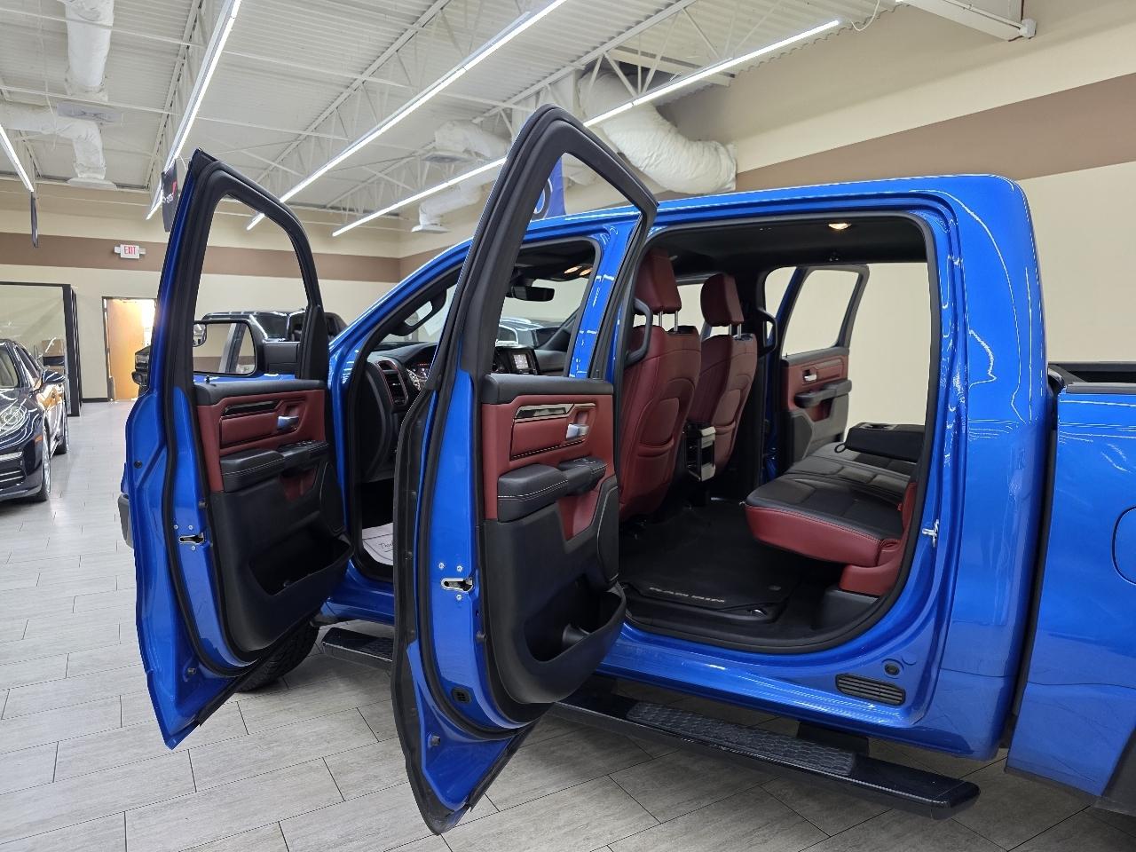 RAM 1500 Rebel Crew Cab SB 4WD 2022