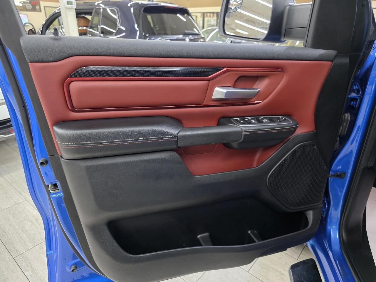 RAM 1500 Rebel Crew Cab SB 4WD 2022