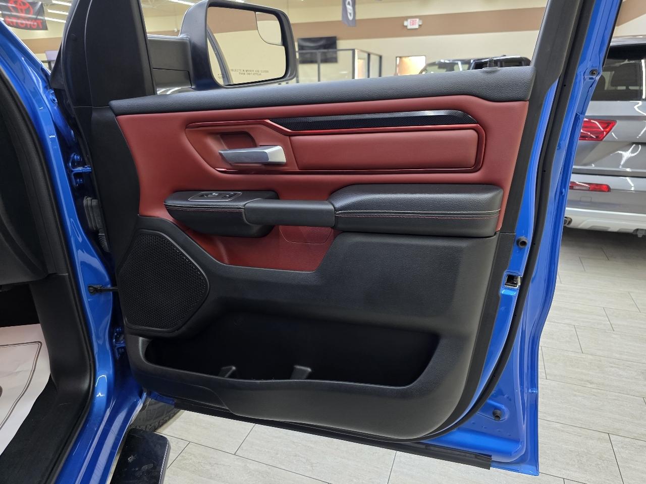 RAM 1500 Rebel Crew Cab SB 4WD 2022