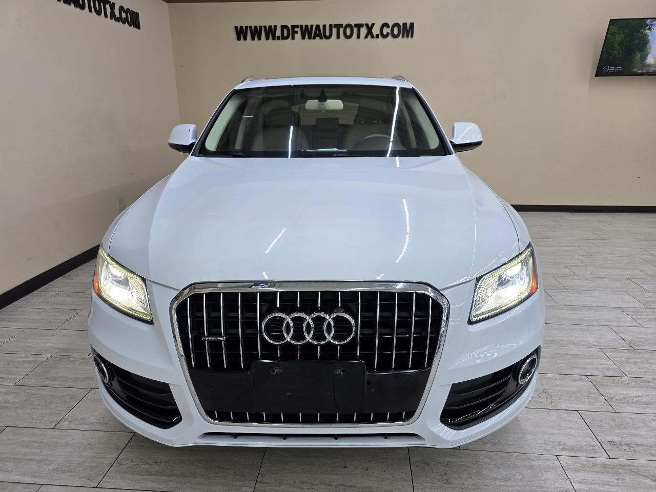 Audi Q5 2.0T Premium quattro 2016