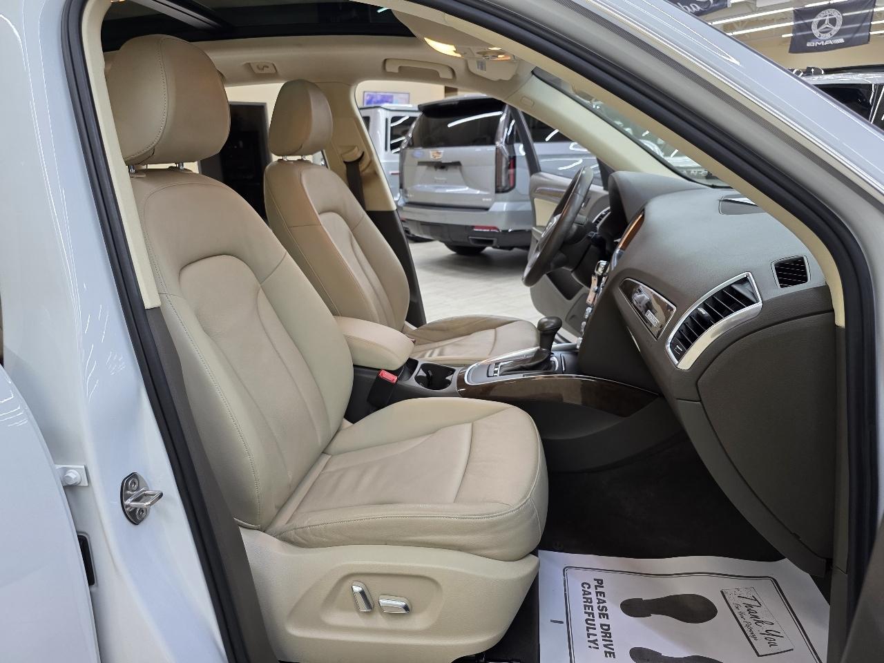 Audi Q5 2.0T Premium quattro 2016