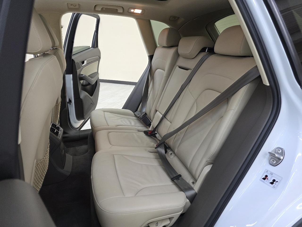 Audi Q5 2.0T Premium quattro 2016