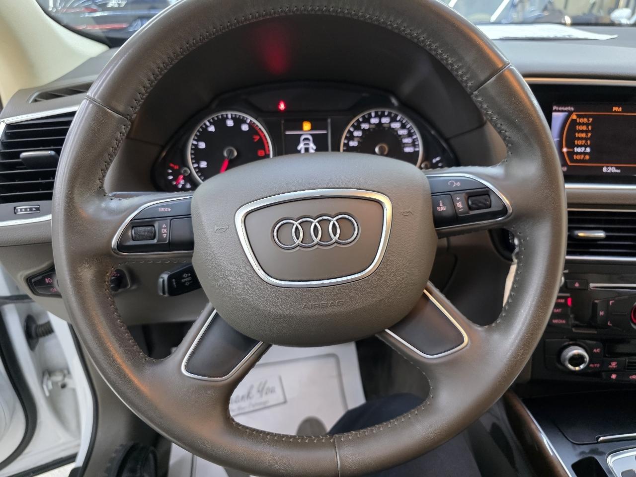 Audi Q5 2.0T Premium quattro 2016