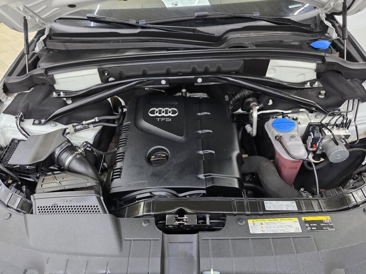 Audi Q5 2.0T Premium quattro 2016