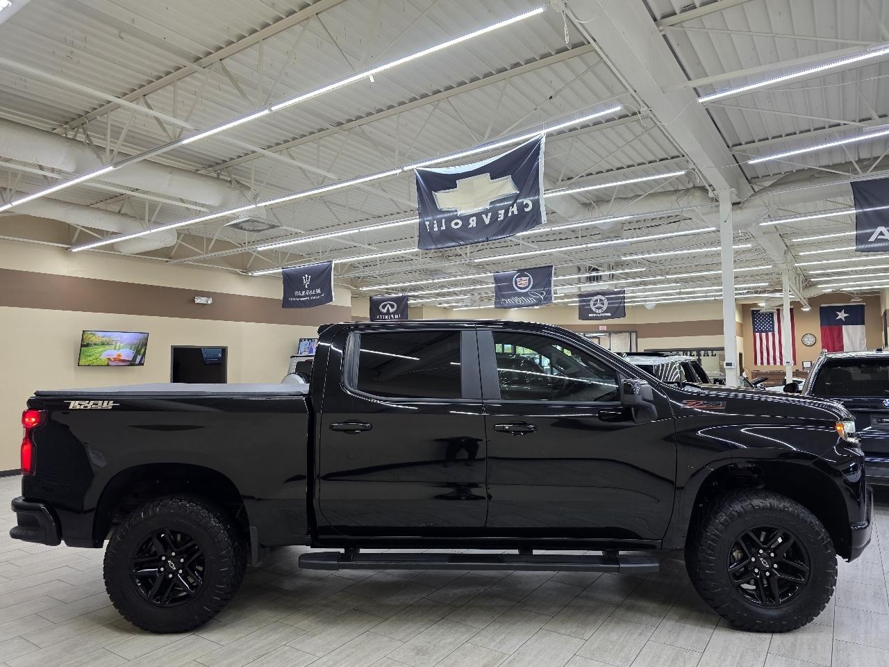 Chevrolet Silverado 1500  2021