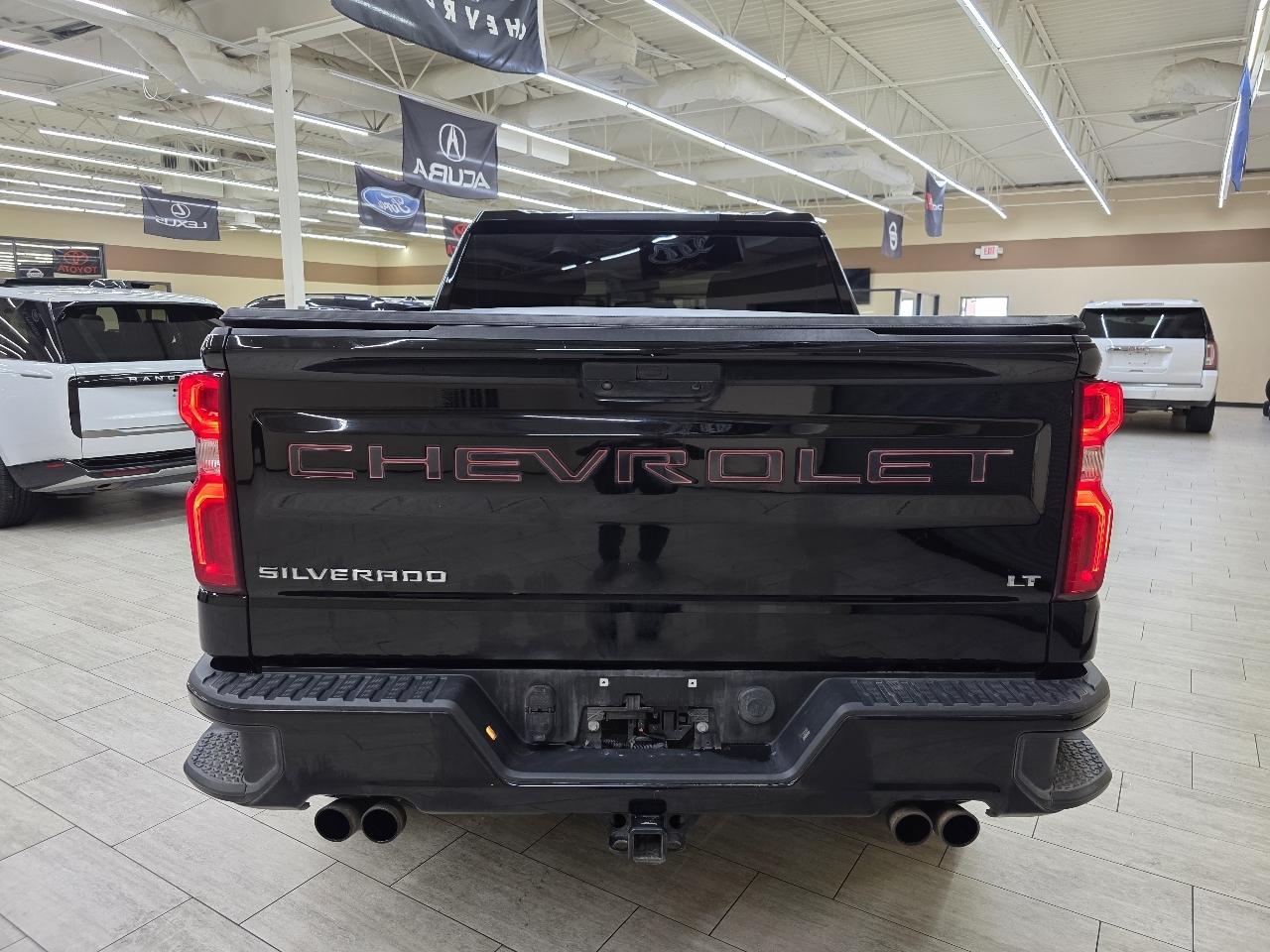 Chevrolet Silverado 1500  2021