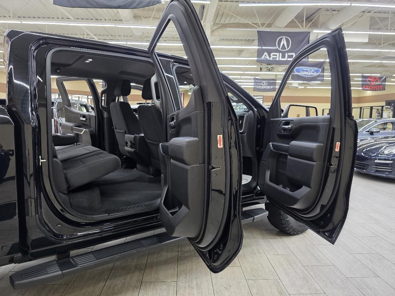 Chevrolet Silverado 1500  2021