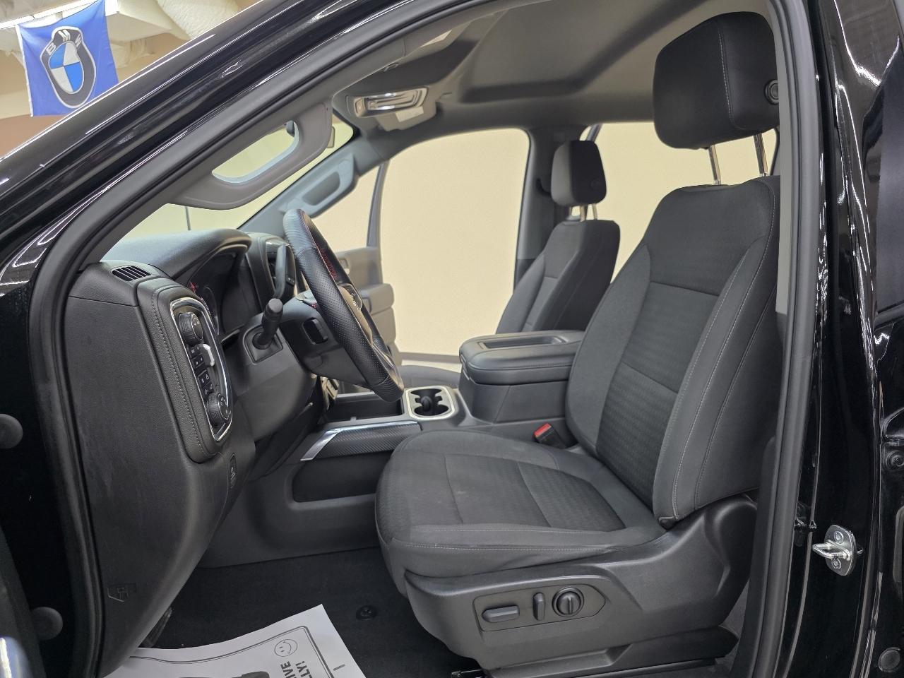 Chevrolet Silverado 1500  2021