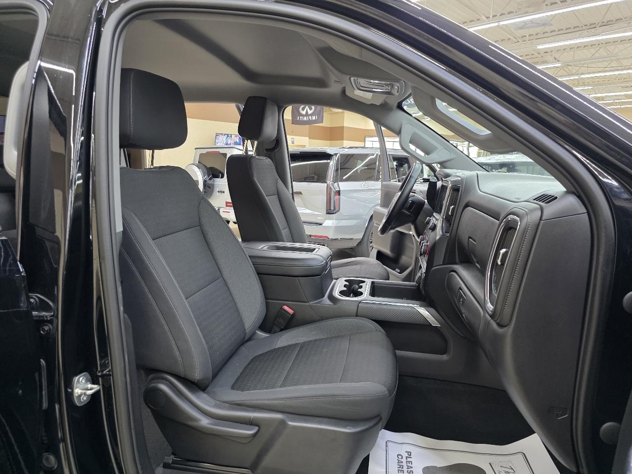 Chevrolet Silverado 1500  2021