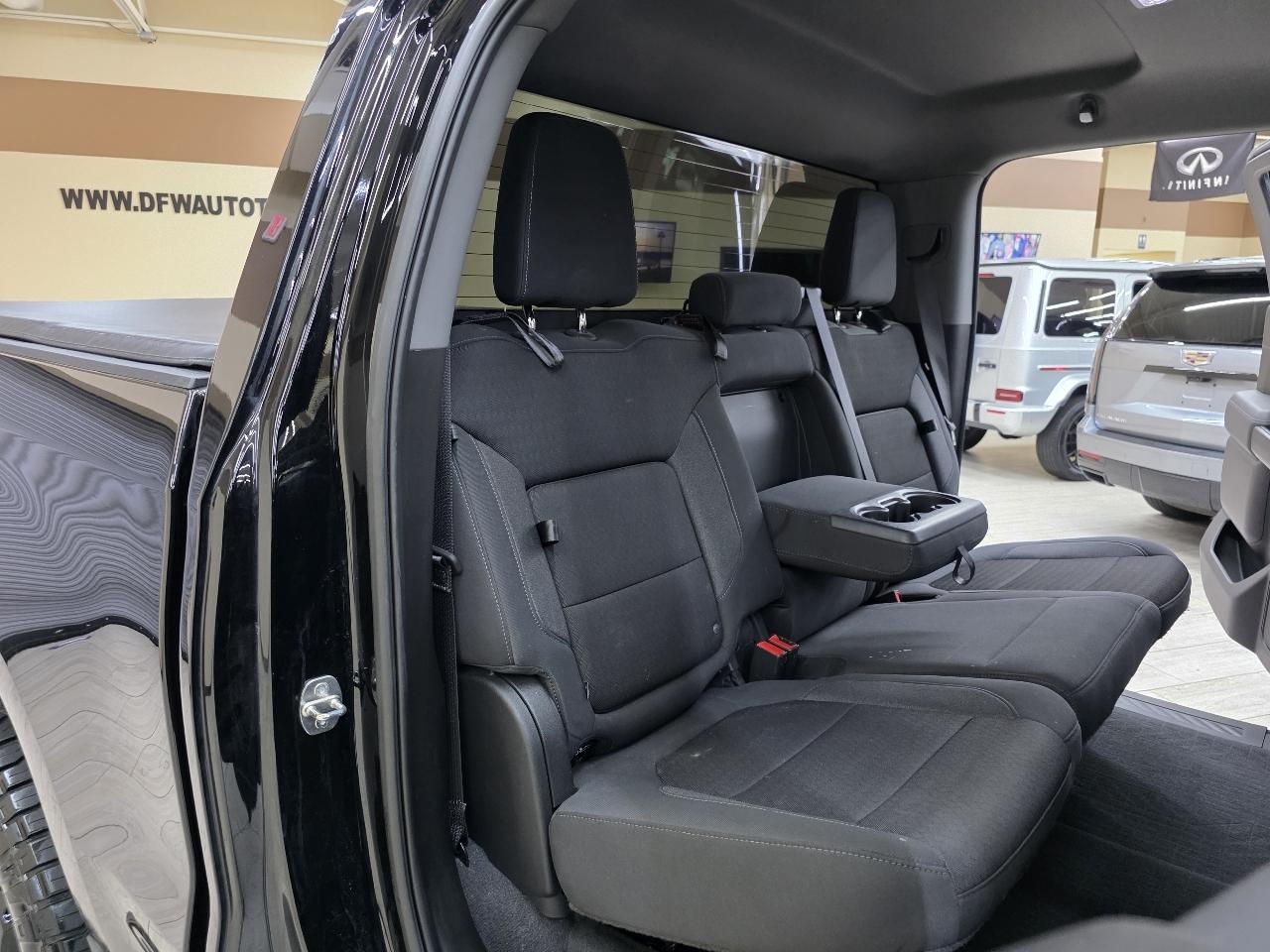 Chevrolet Silverado 1500  2021