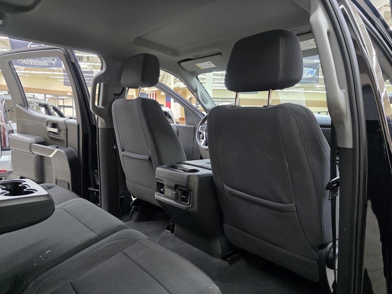 Chevrolet Silverado 1500  2021