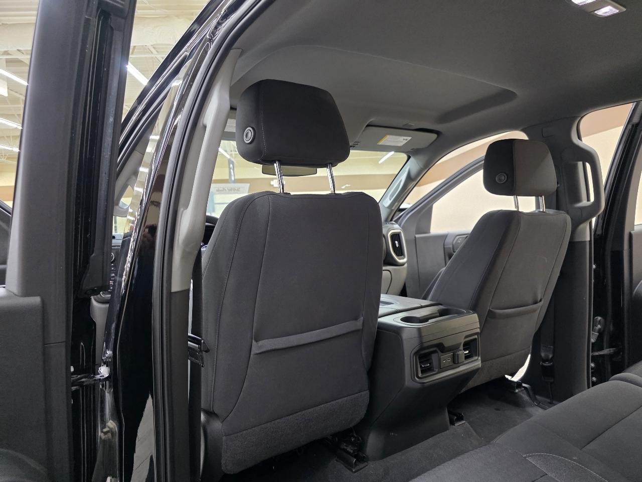 Chevrolet Silverado 1500  2021