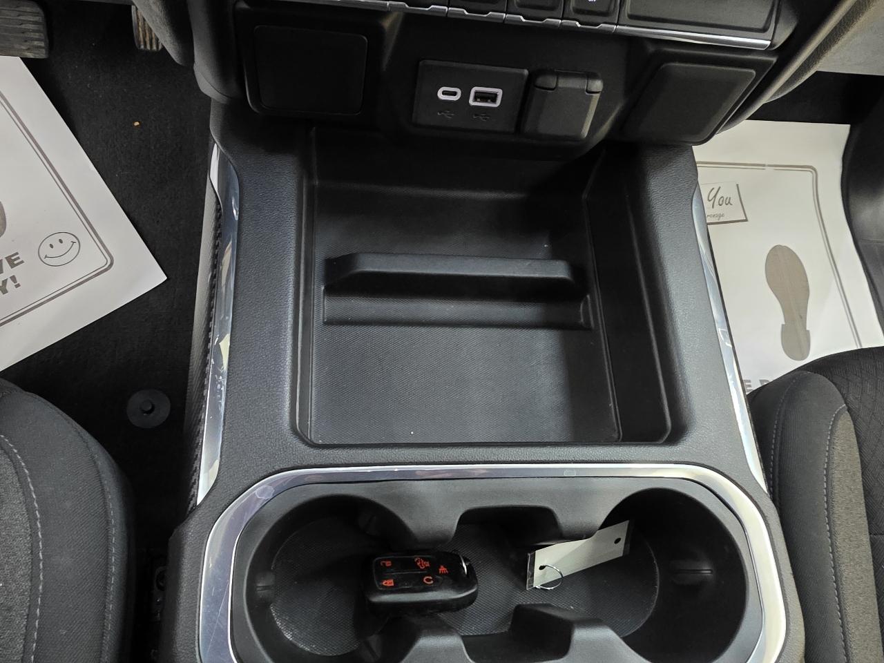 Chevrolet Silverado 1500  2021
