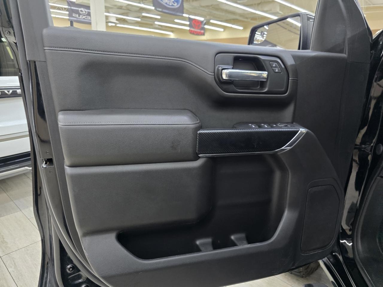 Chevrolet Silverado 1500  2021