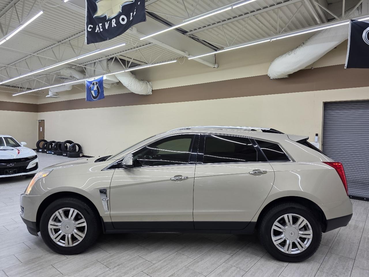 Cadillac SRX Luxury Collection 2011