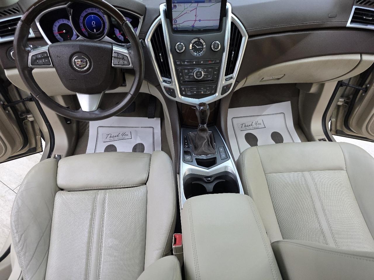 Cadillac SRX Luxury Collection 2011