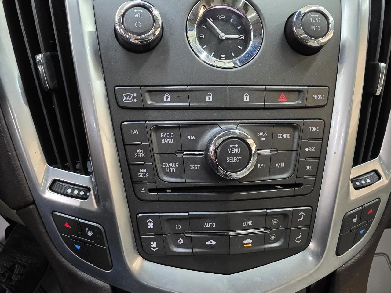 Cadillac SRX Luxury Collection 2011