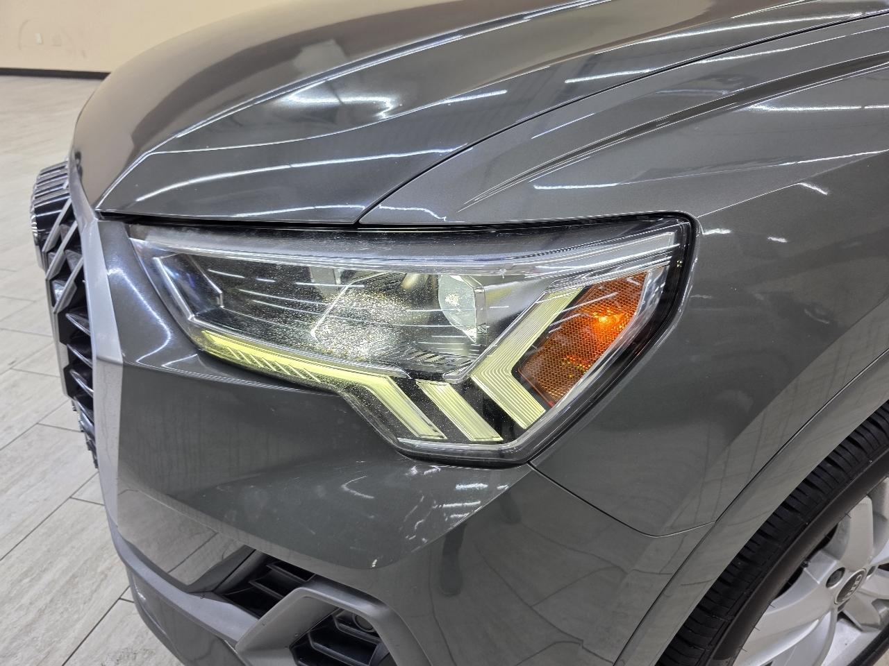 Audi Q3 S line Premium Plus quattro 2022