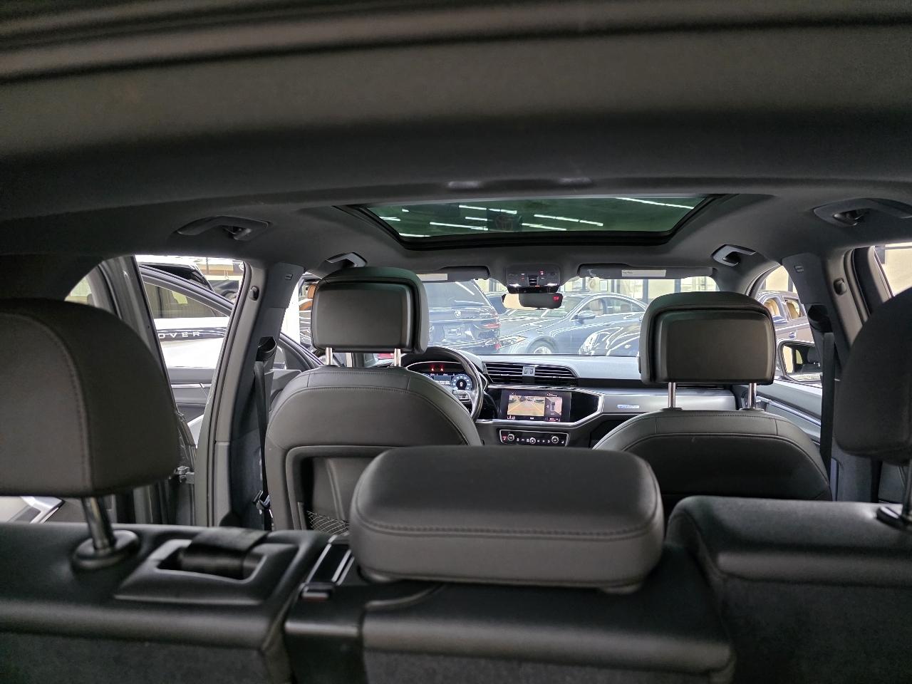 Audi Q3 S line Premium Plus quattro 2022