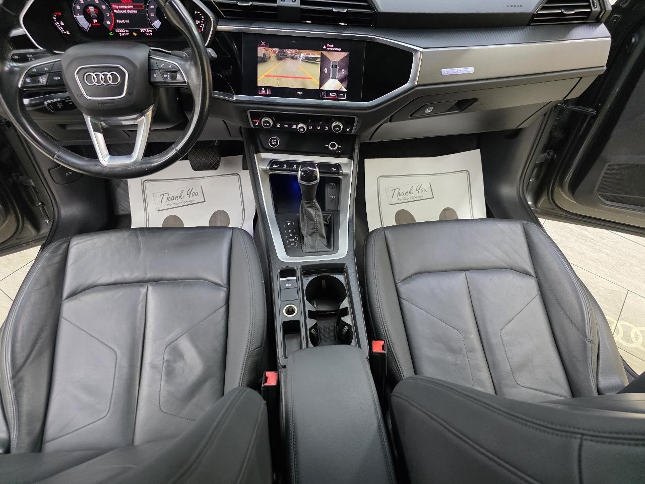 Audi Q3 S line Premium Plus quattro 2022