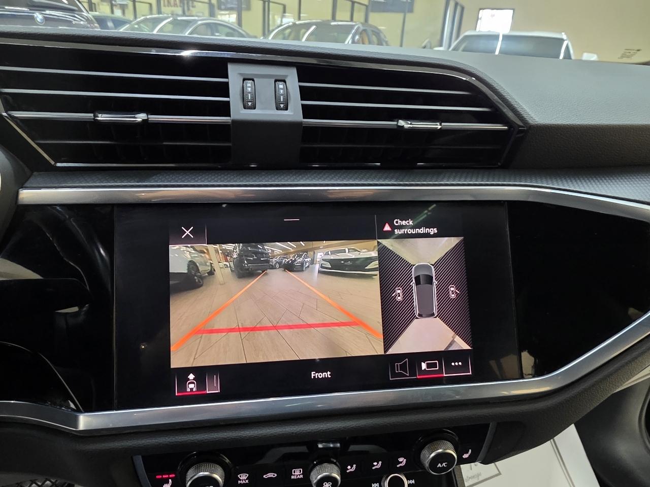 Audi Q3 S line Premium Plus quattro 2022