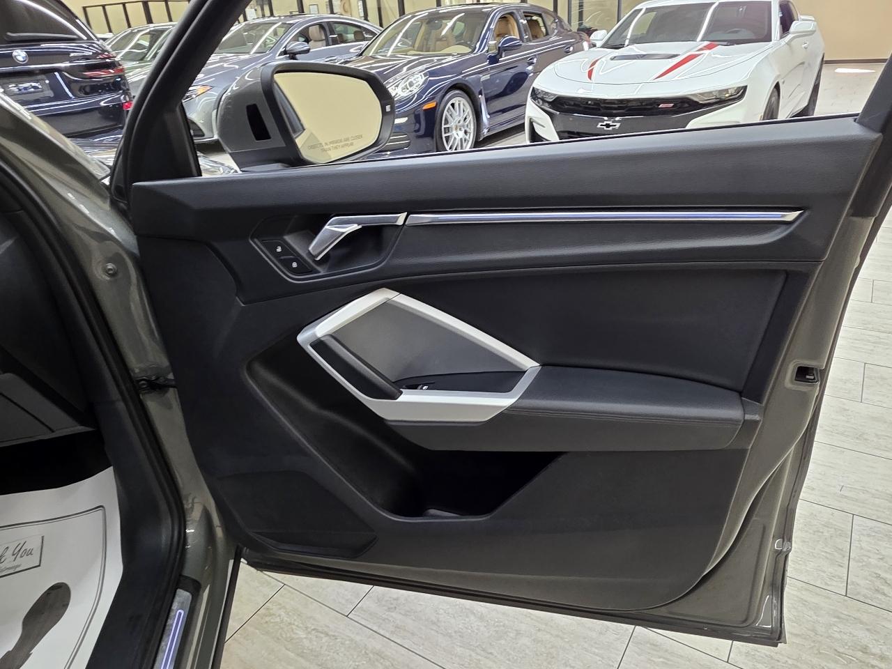 Audi Q3 S line Premium Plus quattro 2022
