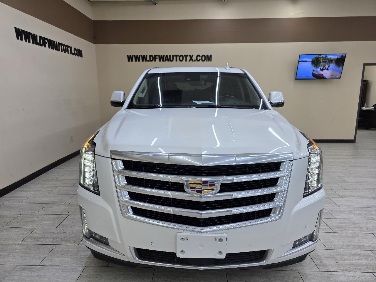 Cadillac Escalade Premium 4WD 2019