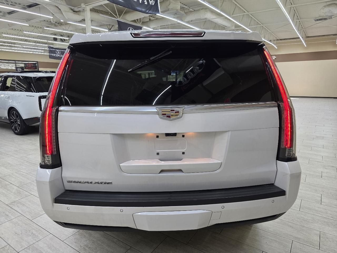 Cadillac Escalade Premium 4WD 2019
