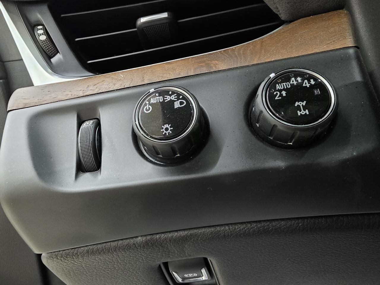 Cadillac Escalade Premium 4WD 2019