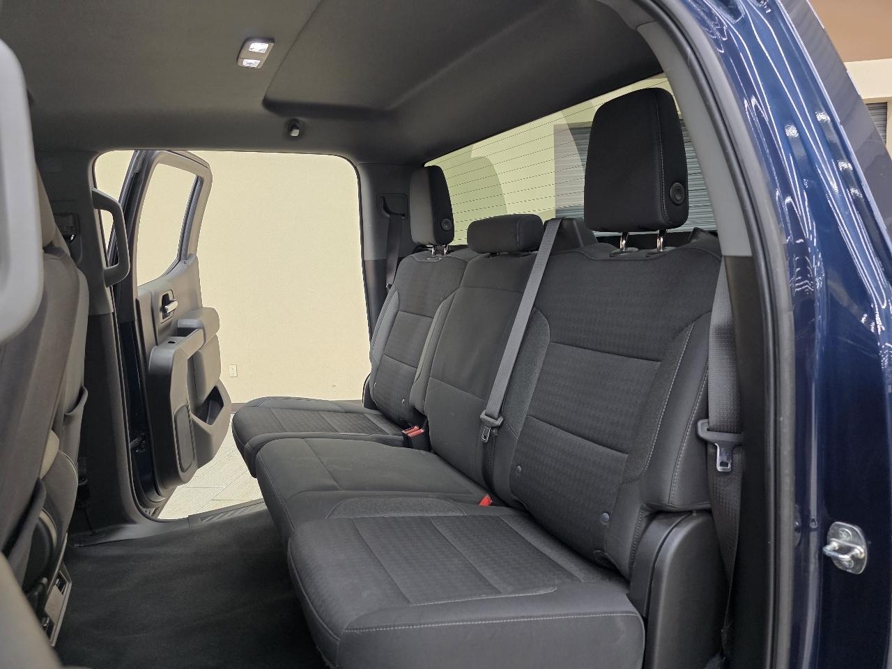 Chevrolet Silverado 1500 Custom Crew Cab 2WD 2022