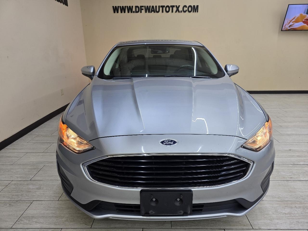 Ford Fusion S 2020