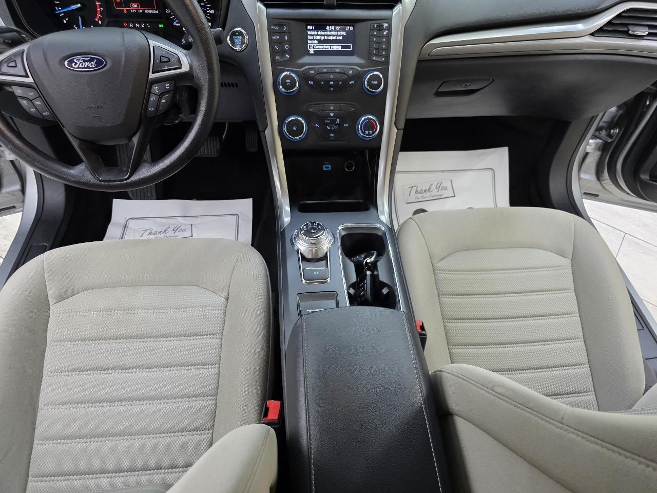 Ford Fusion S 2020