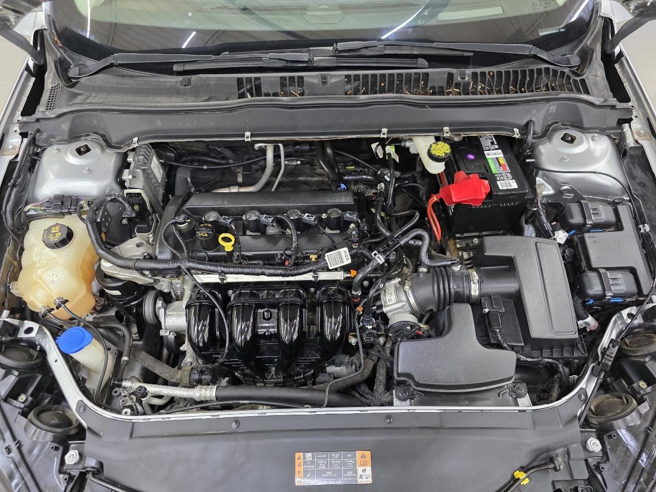 Ford Fusion S 2020