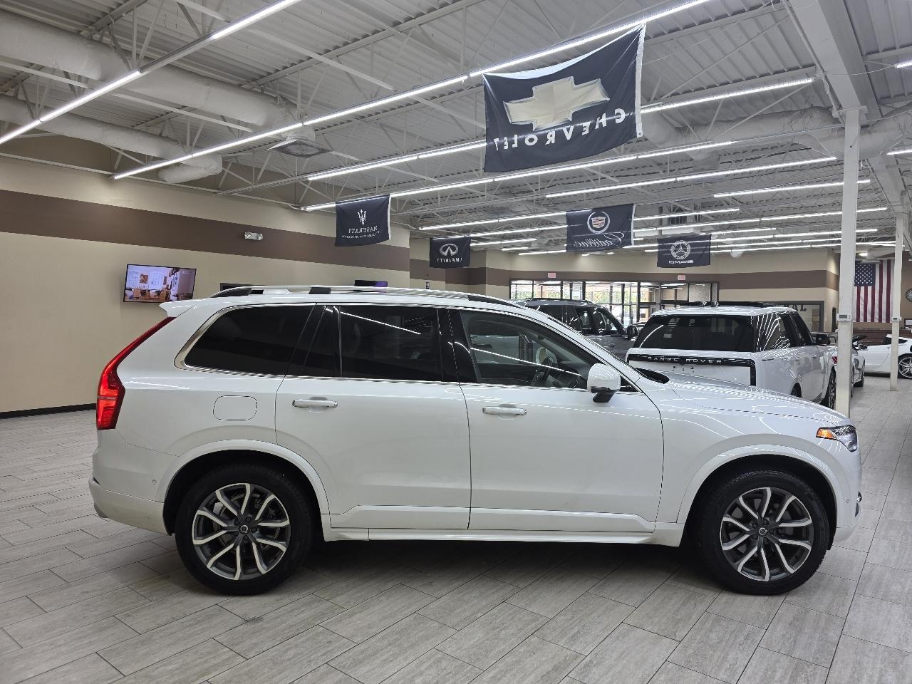 Volvo XC90 T6 Momentum AWD 2018