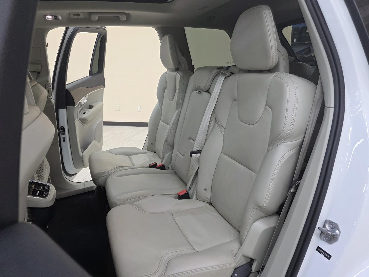 Volvo XC90 T6 Momentum AWD 2018